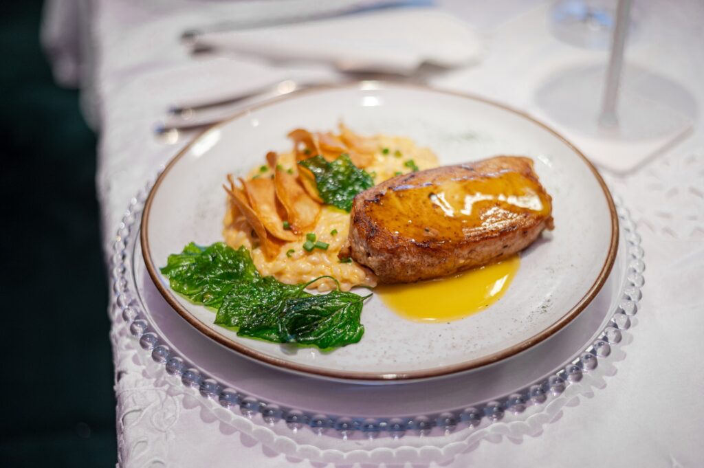 Pirarucu manejado de forma sustentável protagoniza festival gastronômico em Belém